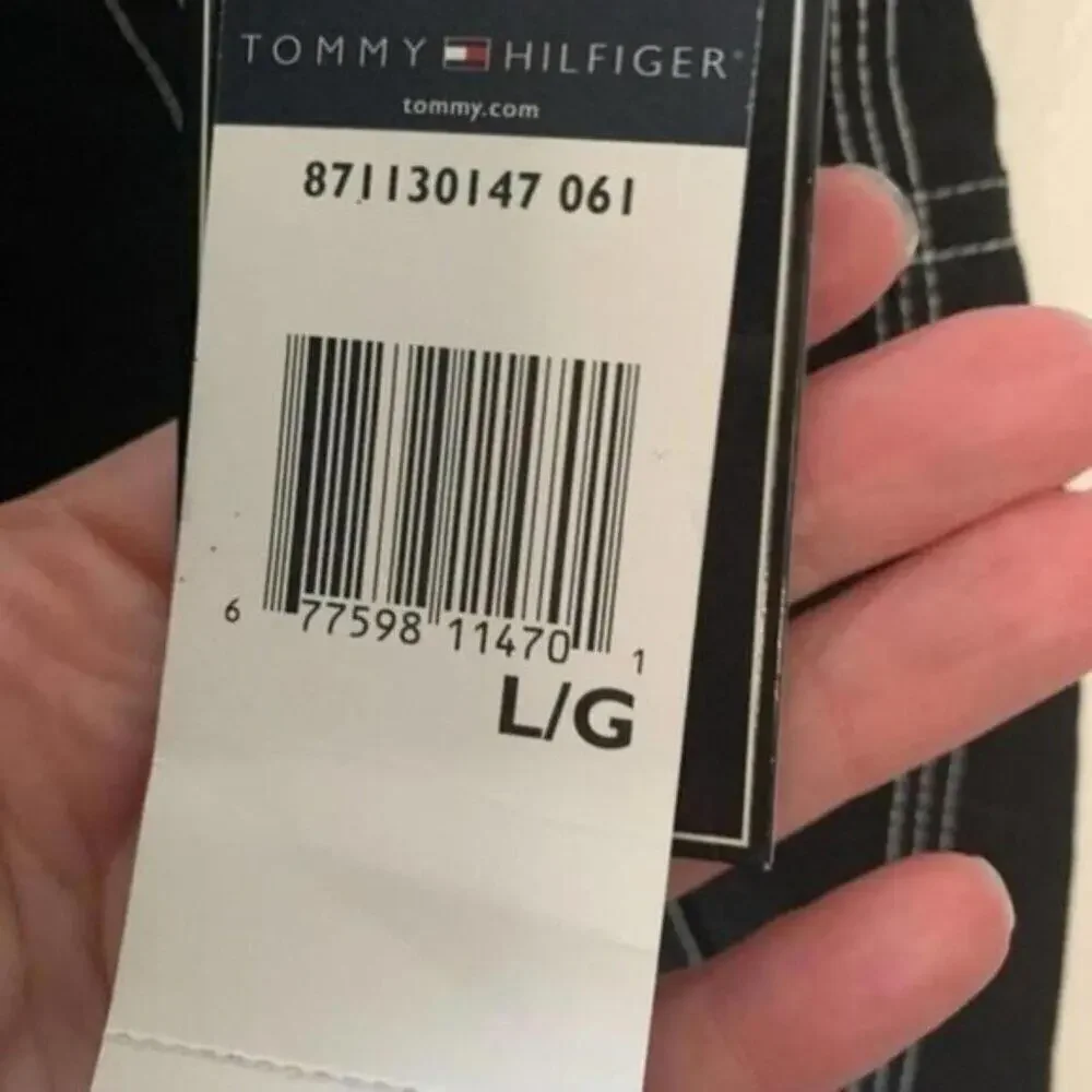 Tommy Hilfiger Black Swim Trunks / Shorts - Size Large NWT
